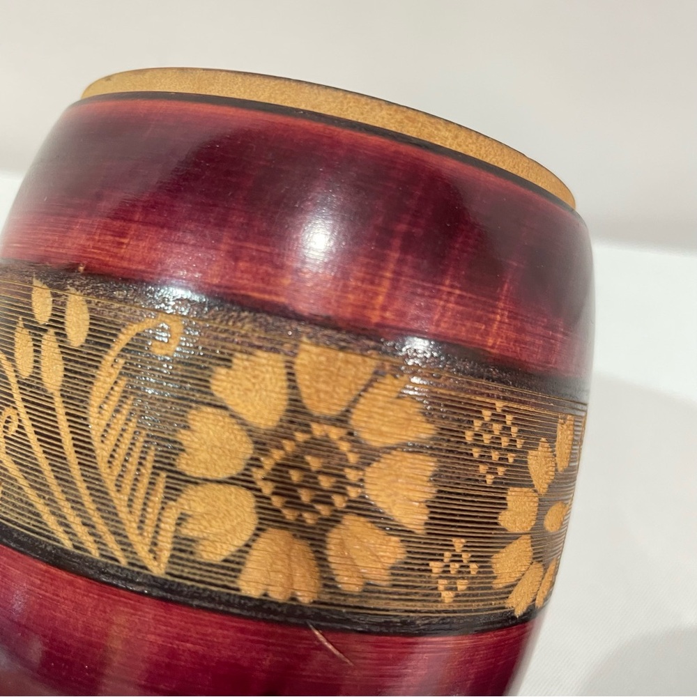 Hamdcrafted Wooden Jar Box with lid Floral Hand Carved band - Picture 10 of 13